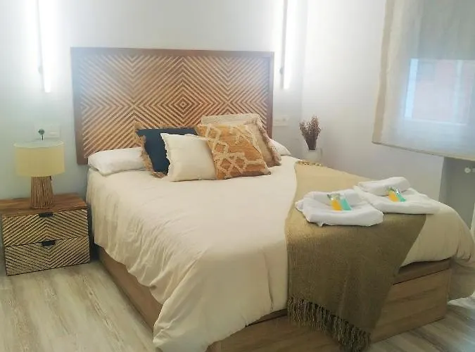 Megano, A Estrenar En La Ruta Vinos. Junto A Estanciones. Lägenhet *