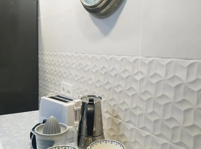 Megano, A Estrenar En La Ruta Vinos. Junto A Estanciones.